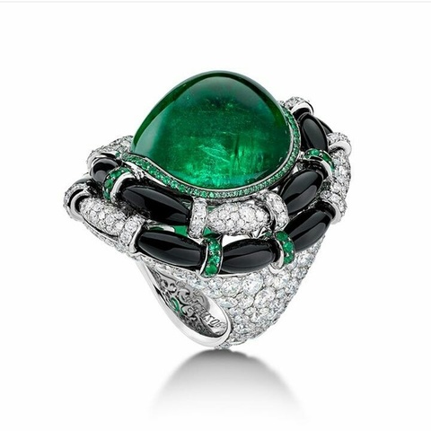 98550- Крупное кольцо из серебра с зеленым кварцем  в стиле  De Grisogono