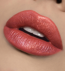 LuxVisage Губная помада  LUXVISAGE тон 26 розово-коричневый с шиммером