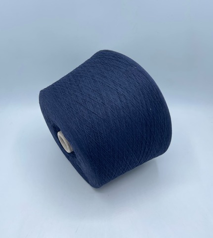Casa del Filato(пр.Италия),art.Bobby, 1500м/100гр. 5% кашемир, 25% Меринос, 45% вискоза, 25% полиамид,цвет-Темно-синий(318/547) ,арт.36859