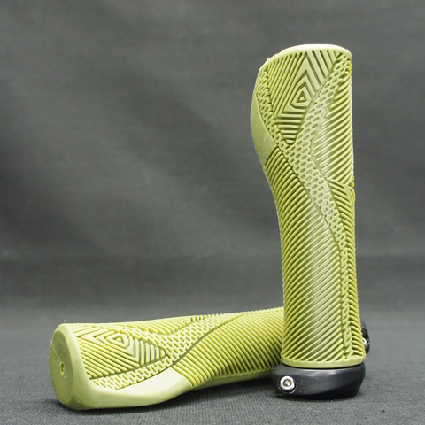 Грипсы для велосипеда ENLEE ET3K soft TPE+PP5 эргономичные зеленые