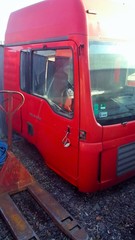 Кабина на грузовики Ман Тгл Тгм не полной комплектации (красный цвет)  OEM MAN - 81600007844