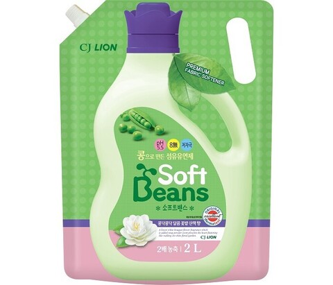 LION Кондиционер для белья на основе экстракта зеленого гороха CJ Lion Soft Beans Softener - 2000 мл (мягкая упаковка)