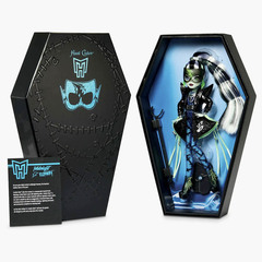 Фрэнки Штейн Полуночный Подиум Хант Кутюр