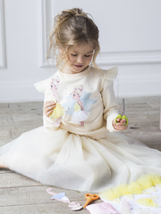 Interactive Sweatshirt Ballerina with 2 velcro dresses
