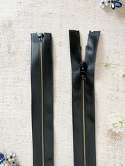 Молния влагостойкая, Т7, L 80 см, чёрный с золотом