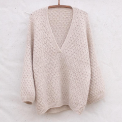 Описание по вязанию джемпера спицами с V-образной горловиной "Vent"