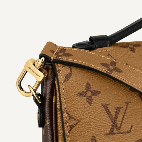 Сумка Louis Vuitton Pochette Metis коричневый