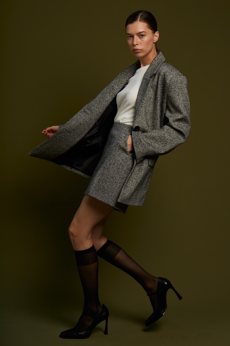 Пальто-пиджак женское, шерсть, черно-белая рогожка