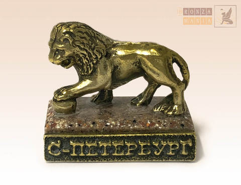 фигурка Лев с шаром маленький на граните