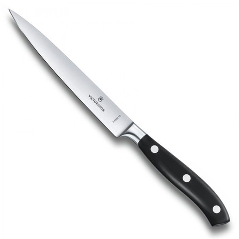 Кухонный универсальный нож Victorinox из кованой стали, длина лезвия 15 см. (7.7203.15G)