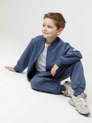 жакет  для мальчика  КР 302787/темно-синий к658