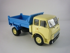 MAZ-5549 tipper beige-blue 1:43 Nash Avtoprom