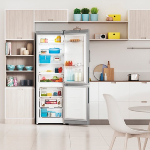Холодильник Indesit ITR 5180 S mini –  6