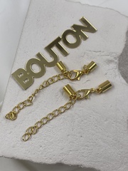 Карабин с цепочкой удлинителем золотистый