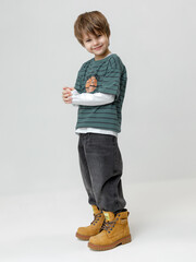 фуфайка  для мальчика  КР 302800/темный малахит,полоска к626