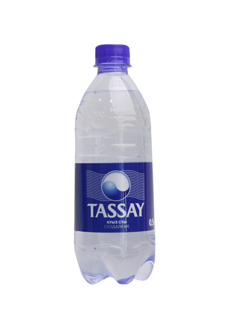 Вода Tassay газированная 0.5 л.