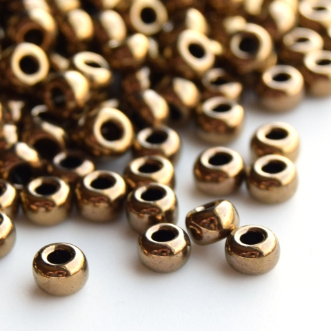 8/0 RR-0457 Metallic Dark Bronze