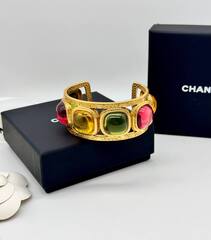53244- Браслет винтажный CHANEL широкий с цветными вставками