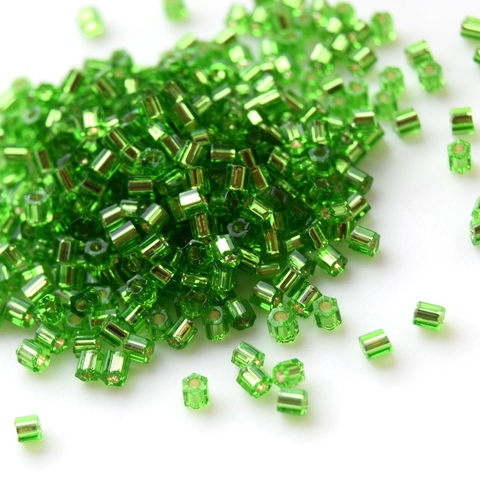 Бисер Тохо Hexagon 11/0 0027 зеленый