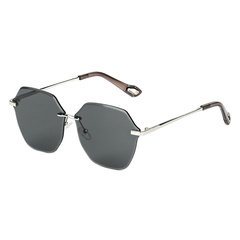 Cолнцезащитные очки FABRETTI SJ018a-42