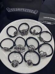 rezinka-dlya-volos-s-krugloj-podveskoj-chrome-hearts