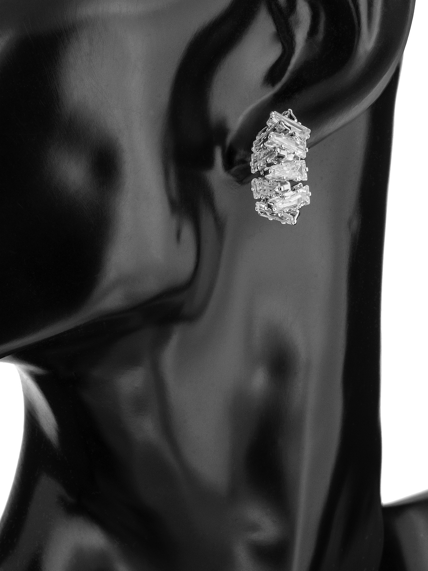 Бижутерные серьги вечерние