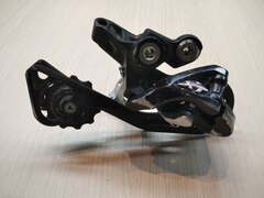 Задний переключатель Shimano XT RD-M781