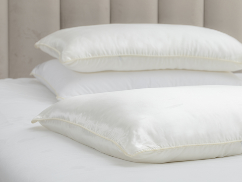 Подушка шелковая средняя 50x70 Luxe Dream Luxury Silk Ivory
