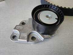 РЕМКОМПЛЕКТ ГРМ DOHC NEXIA, CRUZE, LACETTI, AVEO ДВИГАТЕЛЬ D3 (РЕМЕНЬ, 2 РОЛИКА) GATES