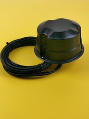 АНТЕННЫЙ КОМПЛЕКС Триада-2695 SOTAANTENNA.RU GPSGLONASSGSM-90018003G-21004G-2600 МГЦ