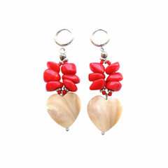 Серьги сердечки из перламутра с кораллом