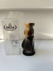 Помазок Omega  натуральный барсук смола желтая