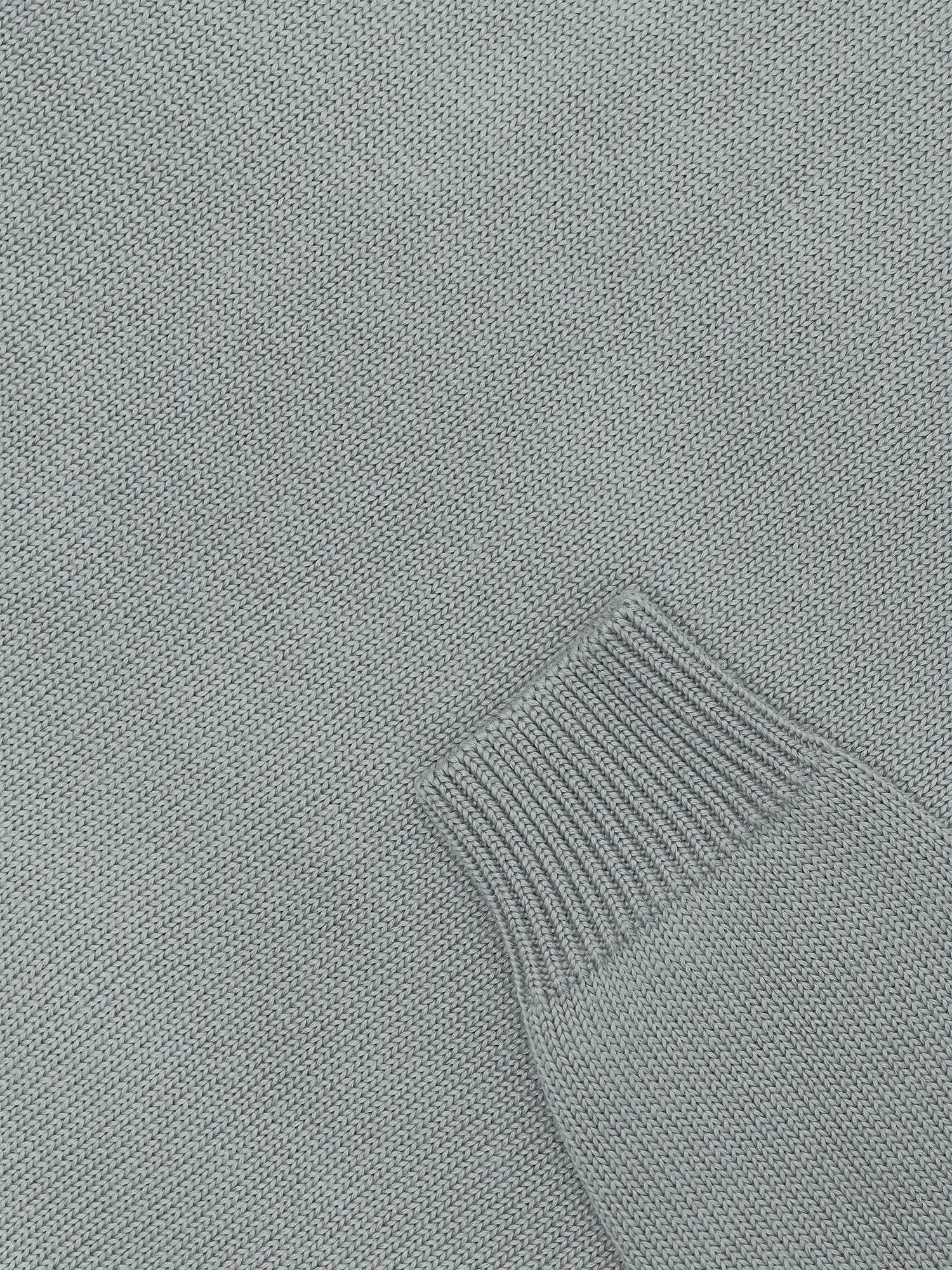 Джемпер из мягкой шерсти