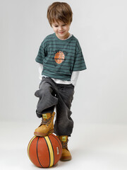 фуфайка  для мальчика  КР 302800/темный малахит,полоска к626