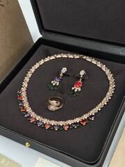 30431-komplekt-ukrashenij-kole-sergi-v-stile-bvlgary