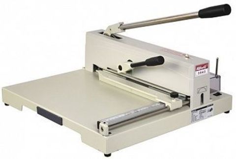 Гильотинный резак для бумаги KW-trio 3943