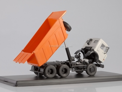 Maquette Camion benne Kamaz 65115 1/35