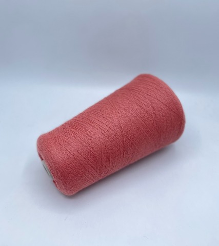 Бобинная пряжа (пр.Италия), 1450м/100гр,  50% меринос, 50% акрил+люрекс, цвет-Розовый коралл, арт.34214