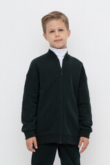 жакет  для мальчика  К 302500/черный