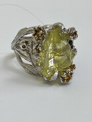 Кварц лимон (кольцо из серебра)
