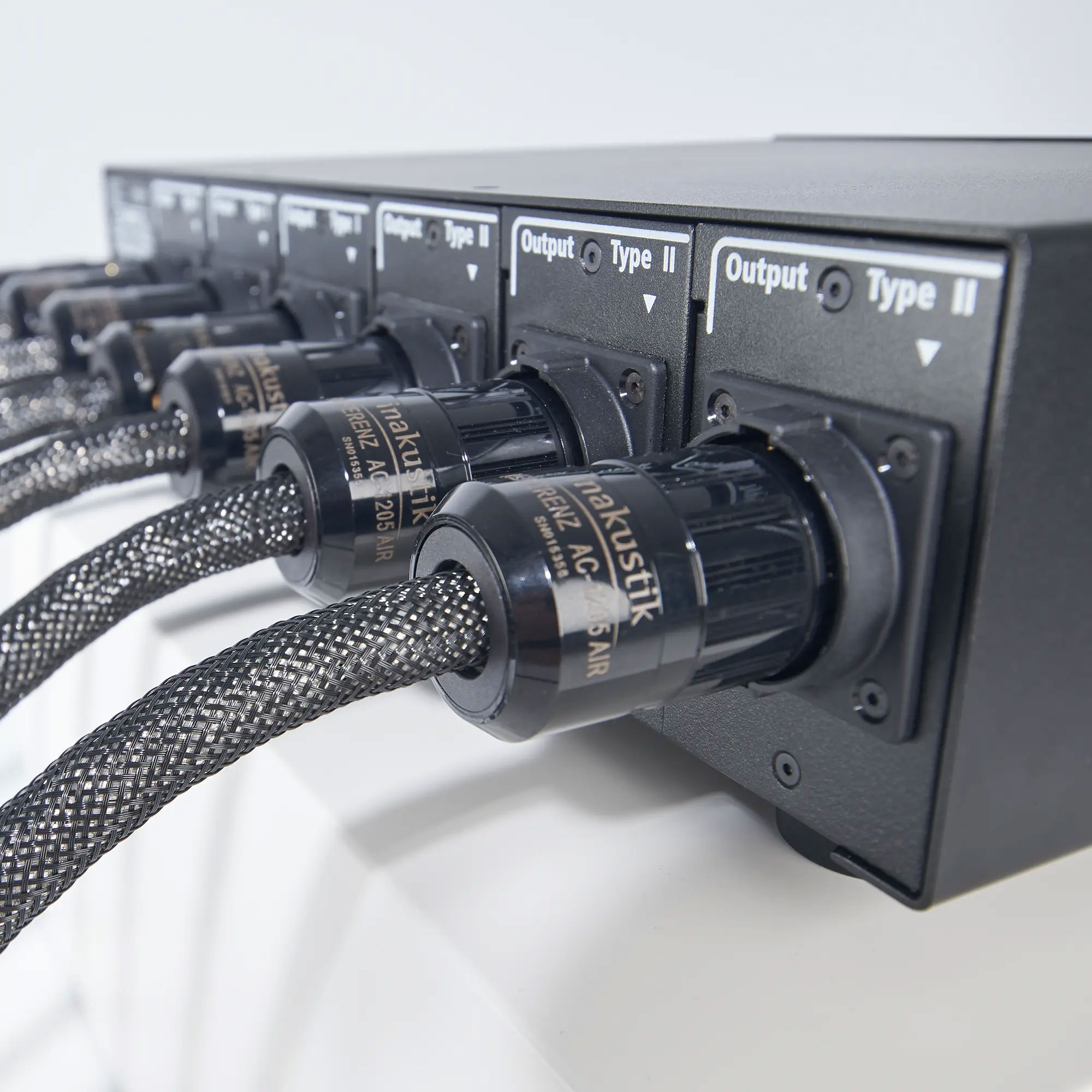 Inakustik Referenz AC-4500