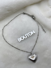 Колье серебристое с подвеской 