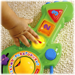 Fisher Price Обучающая музыкальная гитара из серии 