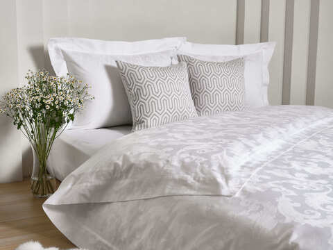 Постельное белье 2 спальное евро Сlaire&Caroll Lea белый жаккард
