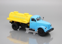 UralZIS-355M ACPT-2,2 tanker Milk 1:43 DeAgostini Auto Legends USSR Trucks #25