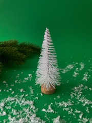 Елочки мини искусственные декоративные на подставке, Белые, 8,5 см, набор 3 шт.