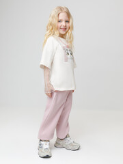 фуфайка  для девочки  КР 302835/белая лилия к603