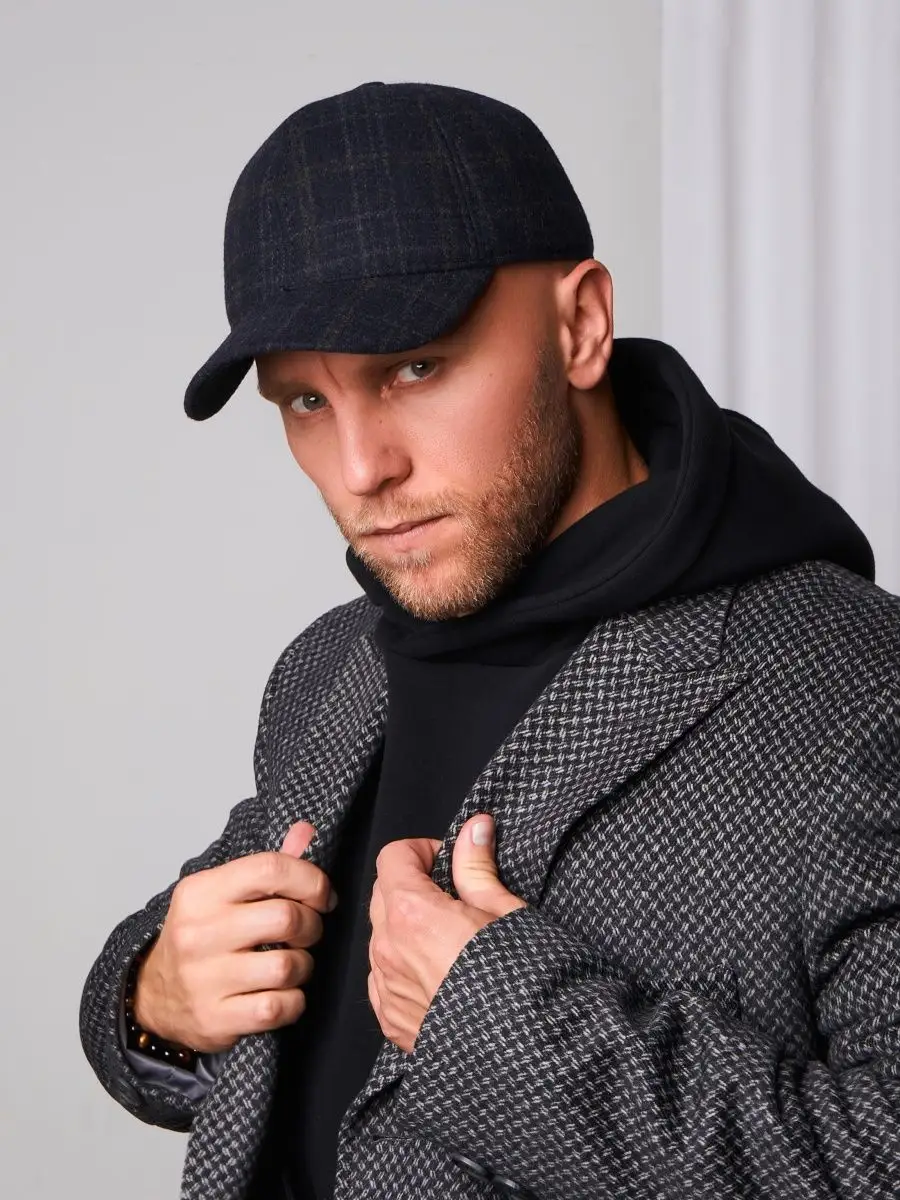 Кепка утепленная с ушками драповая