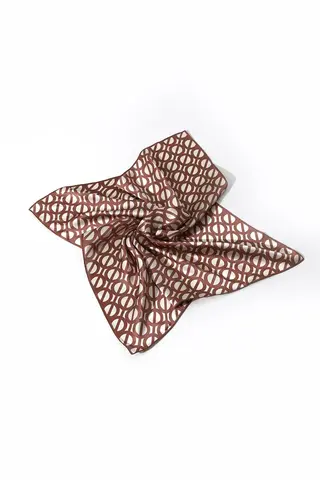 Шелковый платок крупный паттерн