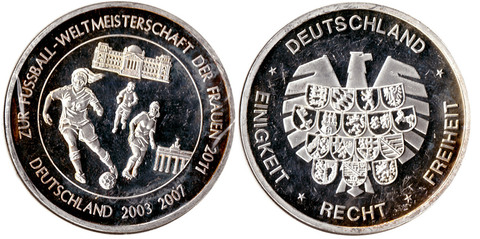 Настольная Медаль женский чемпионат мира по футболу 2011 в германии. 40мм Пруф